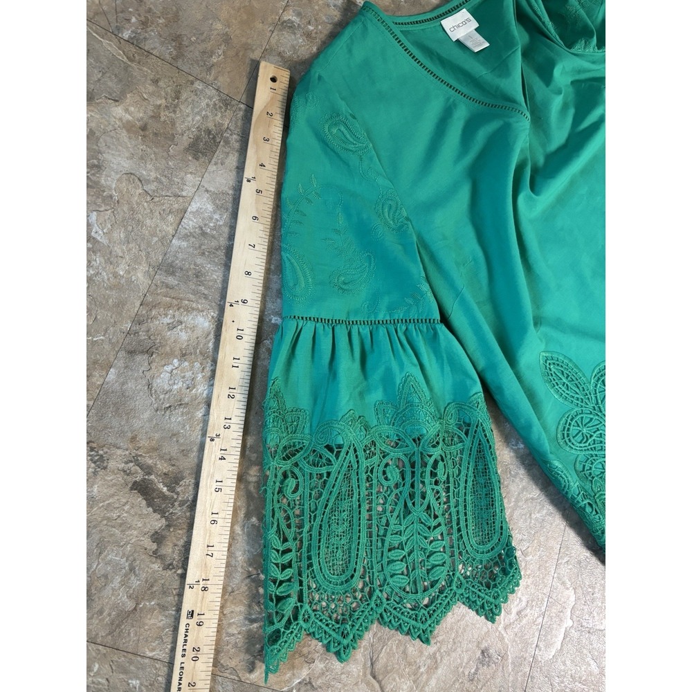 Chico's Size 1 Green Cotton Embroidered Lace Bell Sleeve V-neck Boho Blouse Med - Picture 2 of 4